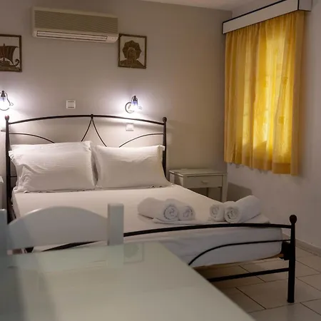 阿尔索斯公寓 * Naxos City